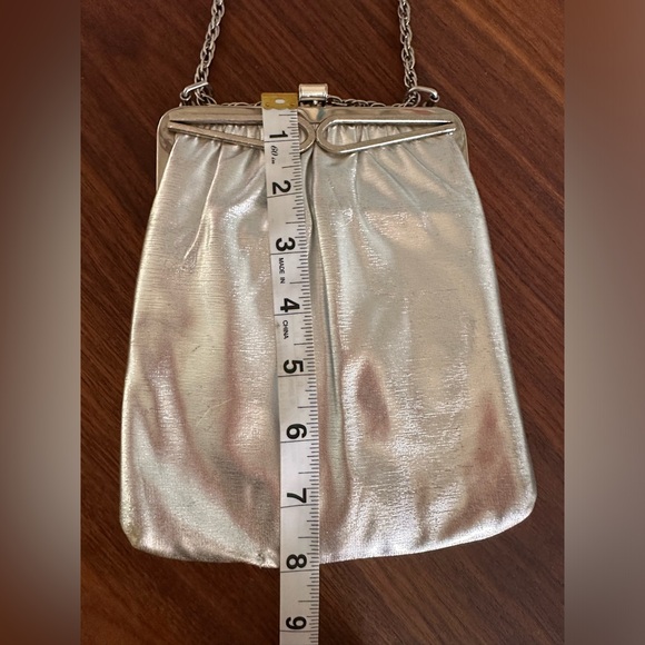 Fancy silver vintage purse - Picture 8 of 8